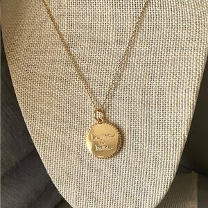 India Hicks 
La Vita e Bella Necklace